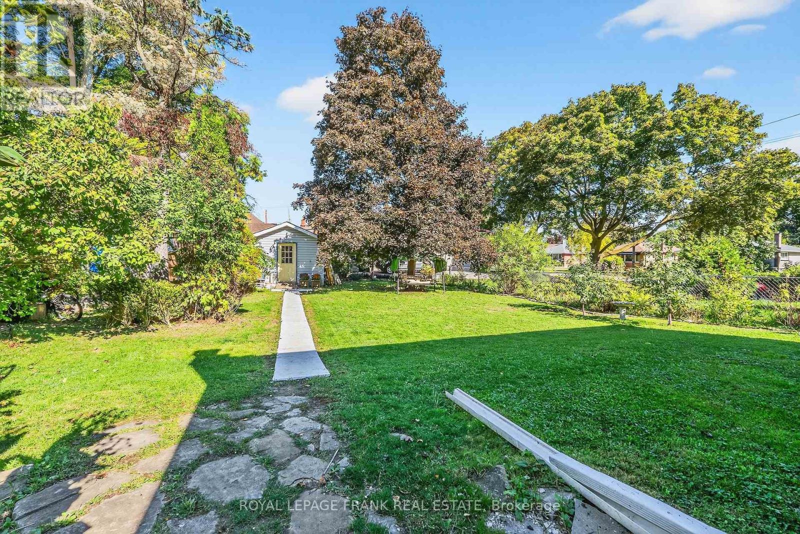 32 Melbourne Street E, Kawartha Lakes, Ontario  K9V 1X7 - Photo 32 - X12509228