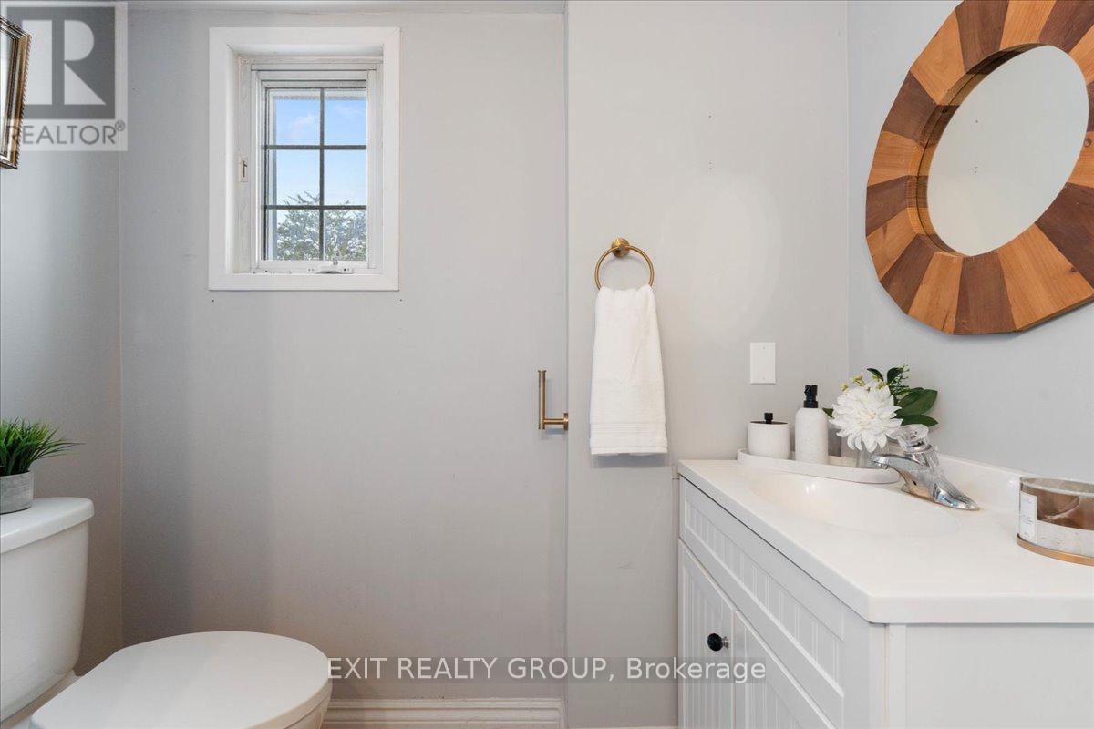 895 English Settlement Road, Quinte West, Ontario  K8V 5P7 - Photo 15 - X12709710