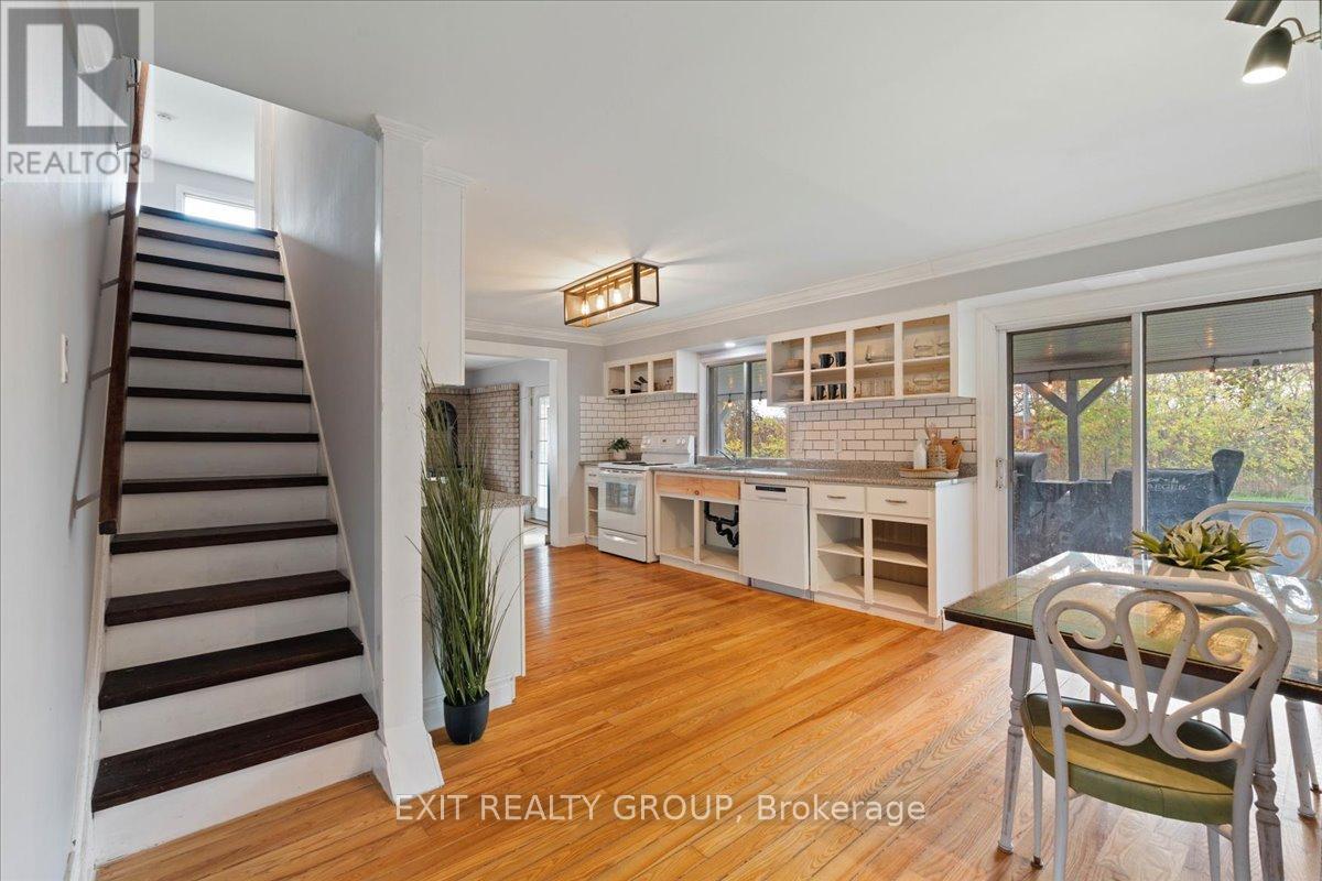 895 English Settlement Road, Quinte West, Ontario  K8V 5P7 - Photo 5 - X12709710