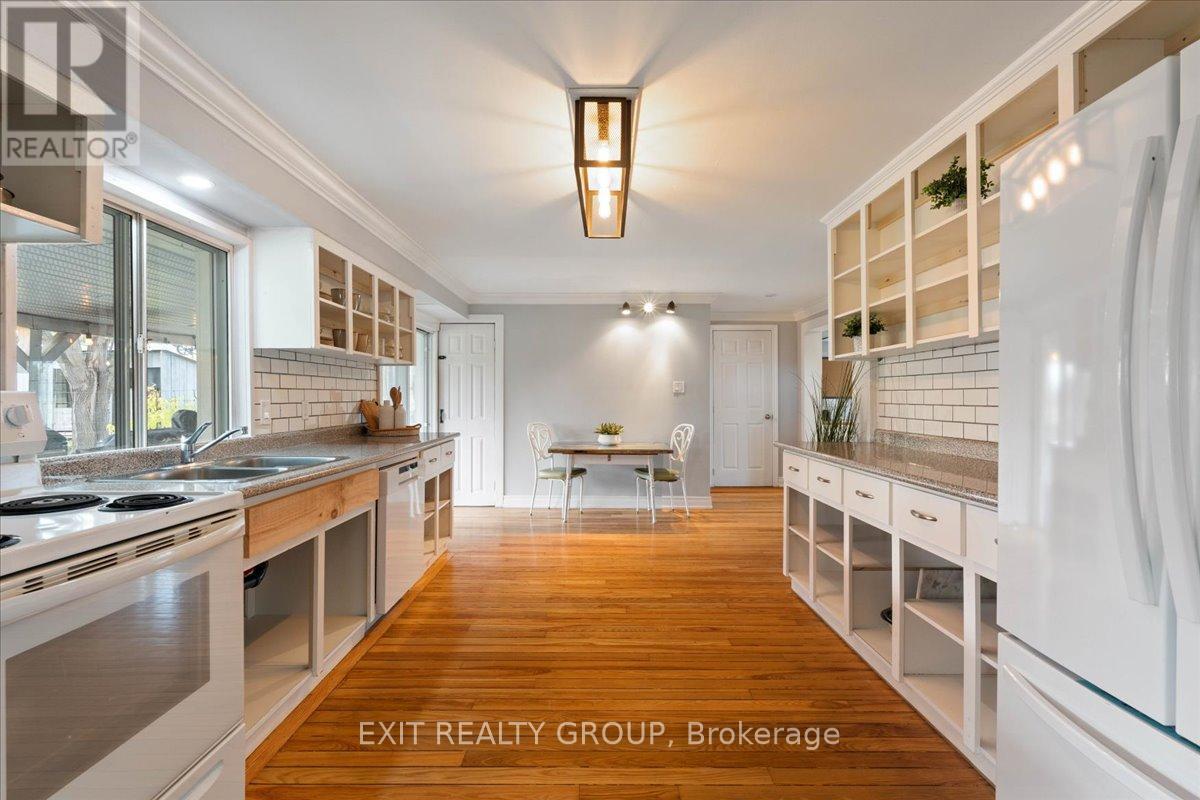 895 English Settlement Road, Quinte West, Ontario  K8V 5P7 - Photo 8 - X12709710