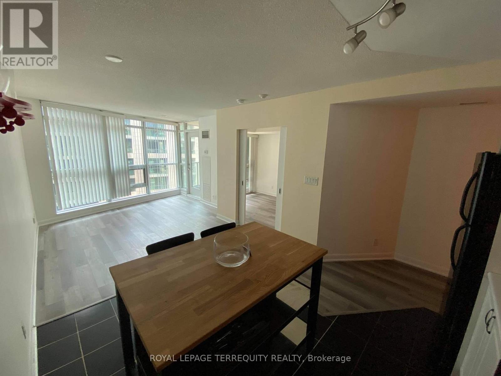 612 - 600 Fleet Street, Toronto, Ontario  M5V 1B7 - Photo 5 - C12709698