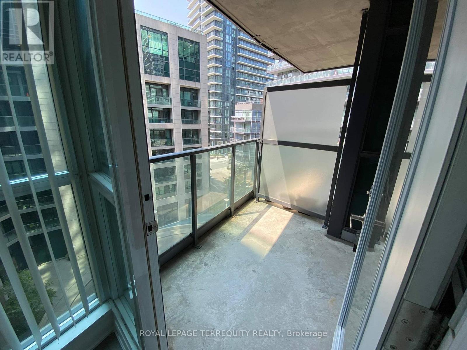 612 - 600 Fleet Street, Toronto, Ontario  M5V 1B7 - Photo 8 - C12709698