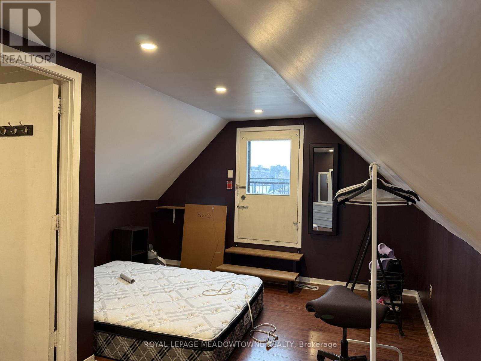 A - 492 Dufferin Street, Toronto, Ontario  M6K 2A5 - Photo 14 - C12709716