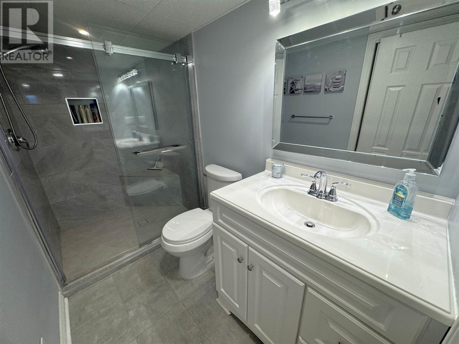 11 Oak Hill Rd, Elliot Lake, Ontario  P5A 2E4 - Photo 20 - SM260129