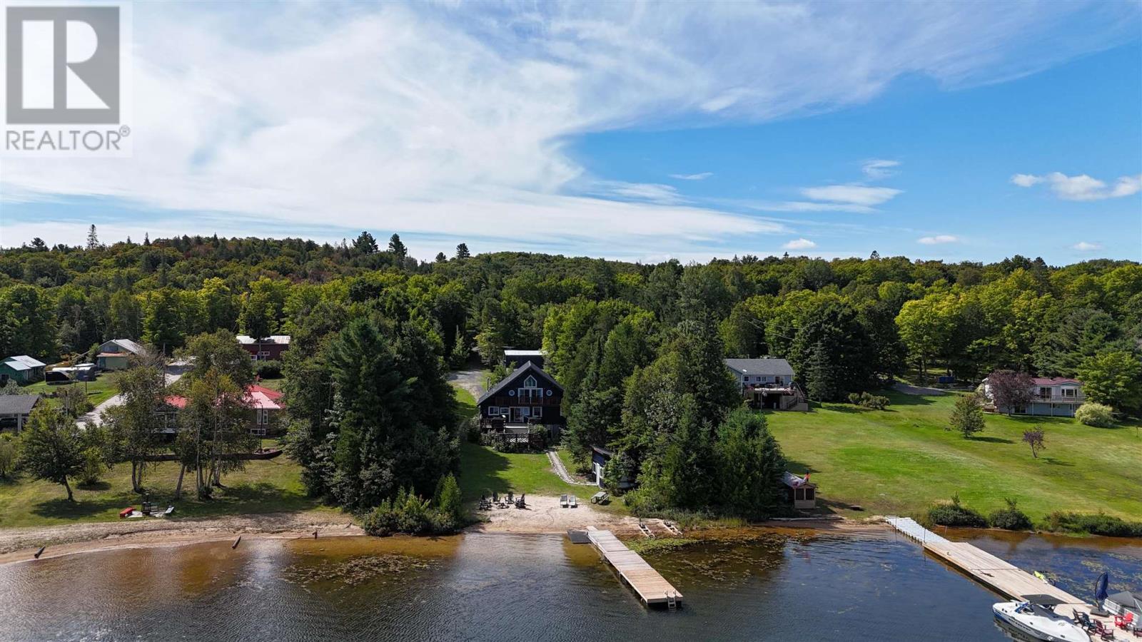 213 South Bay Rd, Elliot Lake, Ontario  P5A 2S9 - Photo 4 - SM260130