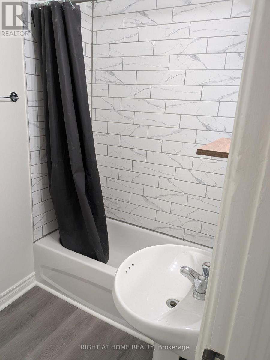 1 - 333 Simcoe Street S, Oshawa, Ontario  L1G 4T2 - Photo 17 - E12709602