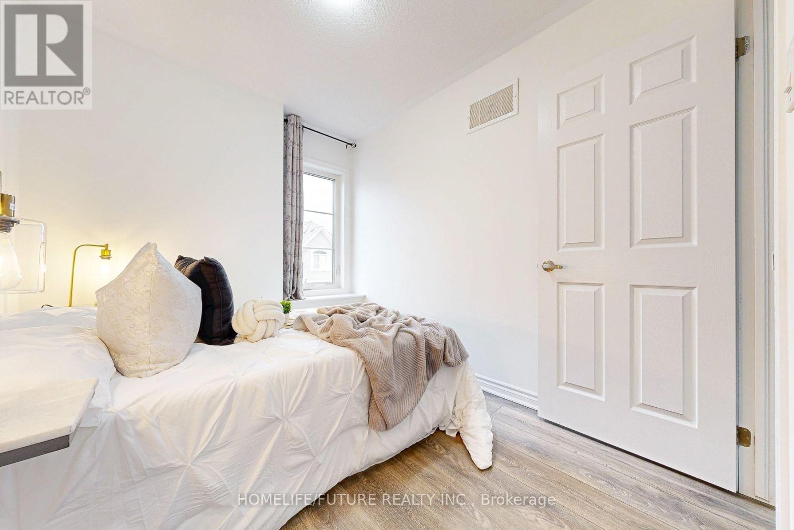 64 Ayers Crescent, Toronto, Ontario  M1L 0J4 - Photo 30 - E12709702