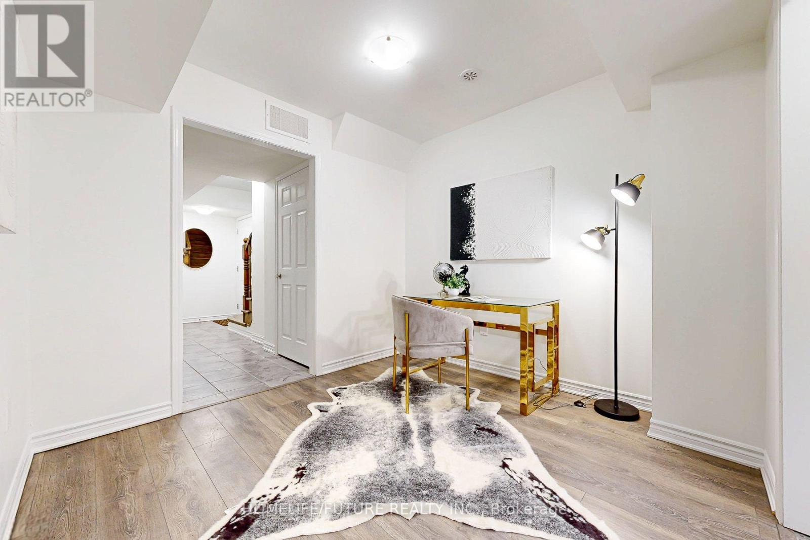 64 Ayers Crescent, Toronto, Ontario  M1L 0J4 - Photo 5 - E12709702