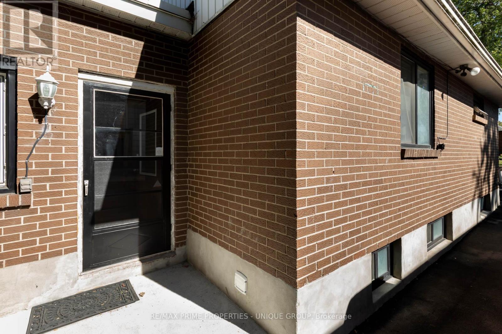 40 Jeavons Avenue, Toronto, Ontario  M1K 1S8 - Photo 42 - E12709734