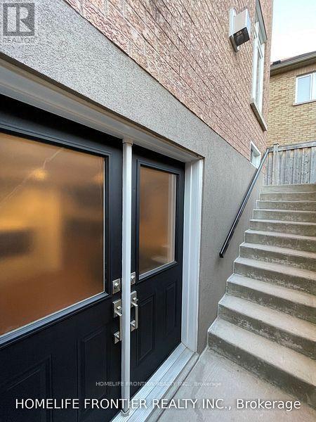 Bsmnt - 28 Rock Elm Court, Vaughan, Ontario  L6A 4C2 - Photo 9 - N12709536