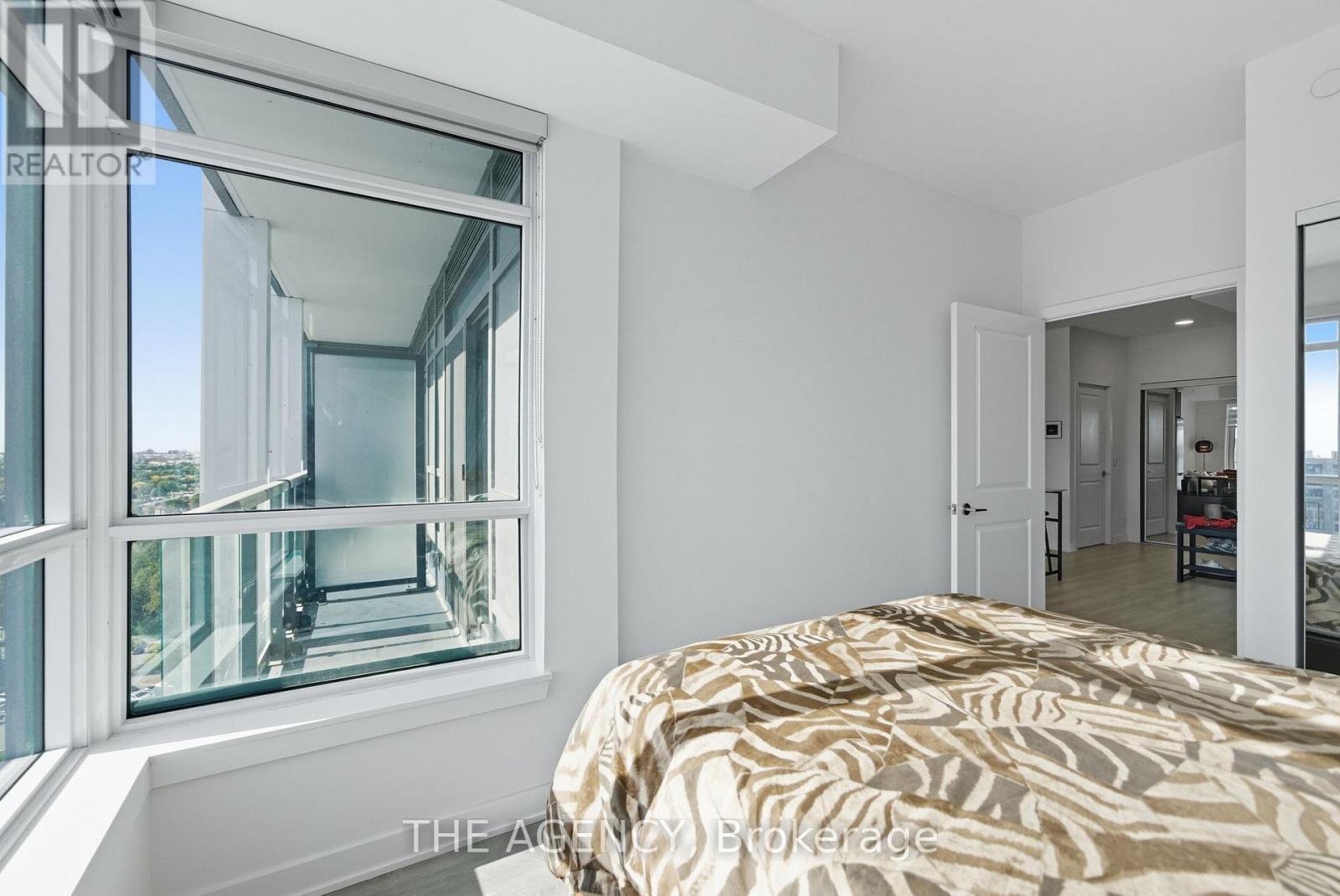 1411 - 30 Upper Mall Way, Vaughan, Ontario  L4J 0L7 - Photo 14 - N12709538