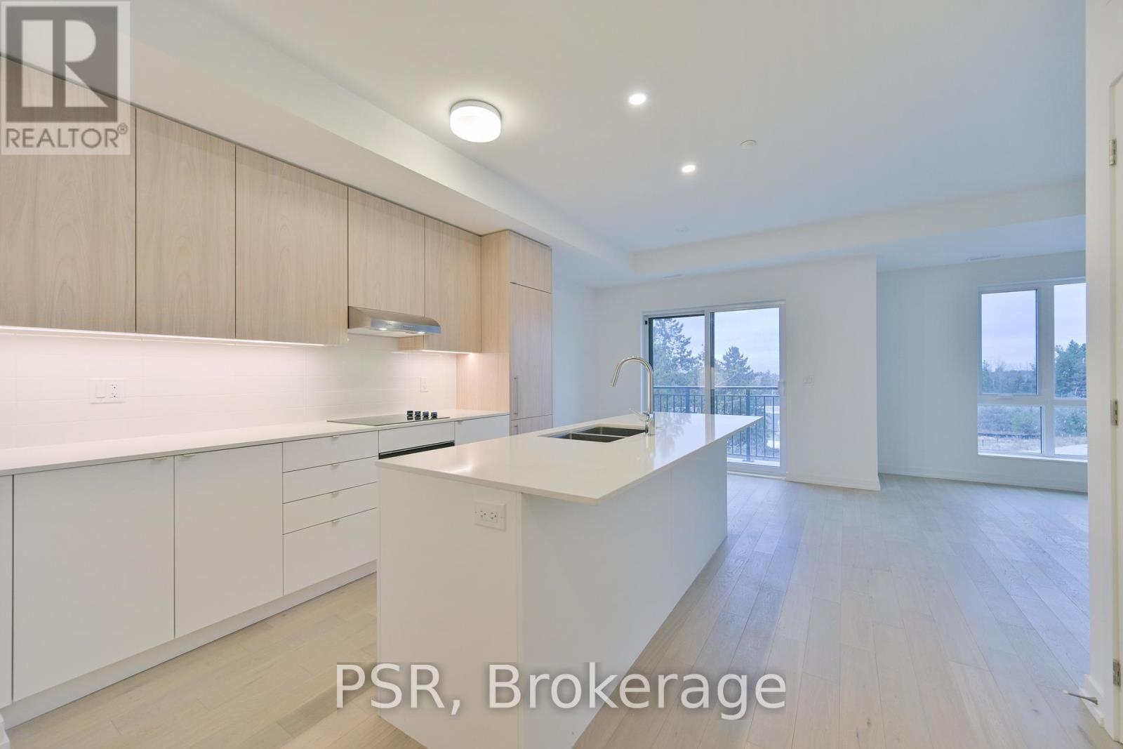 J310 - 11 Walder Lane, Richmond Hill, Ontario  L4S 0P6 - Photo 5 - N12709574