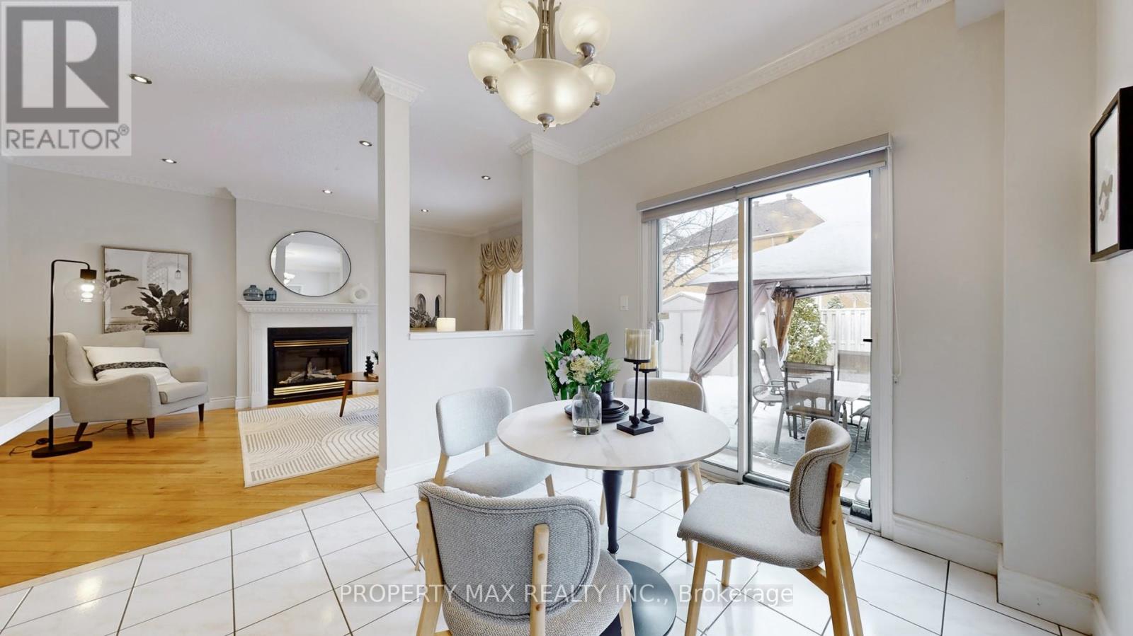 48 Elmrill Road, Markham, Ontario  L6C 2P1 - Photo 13 - N12709612