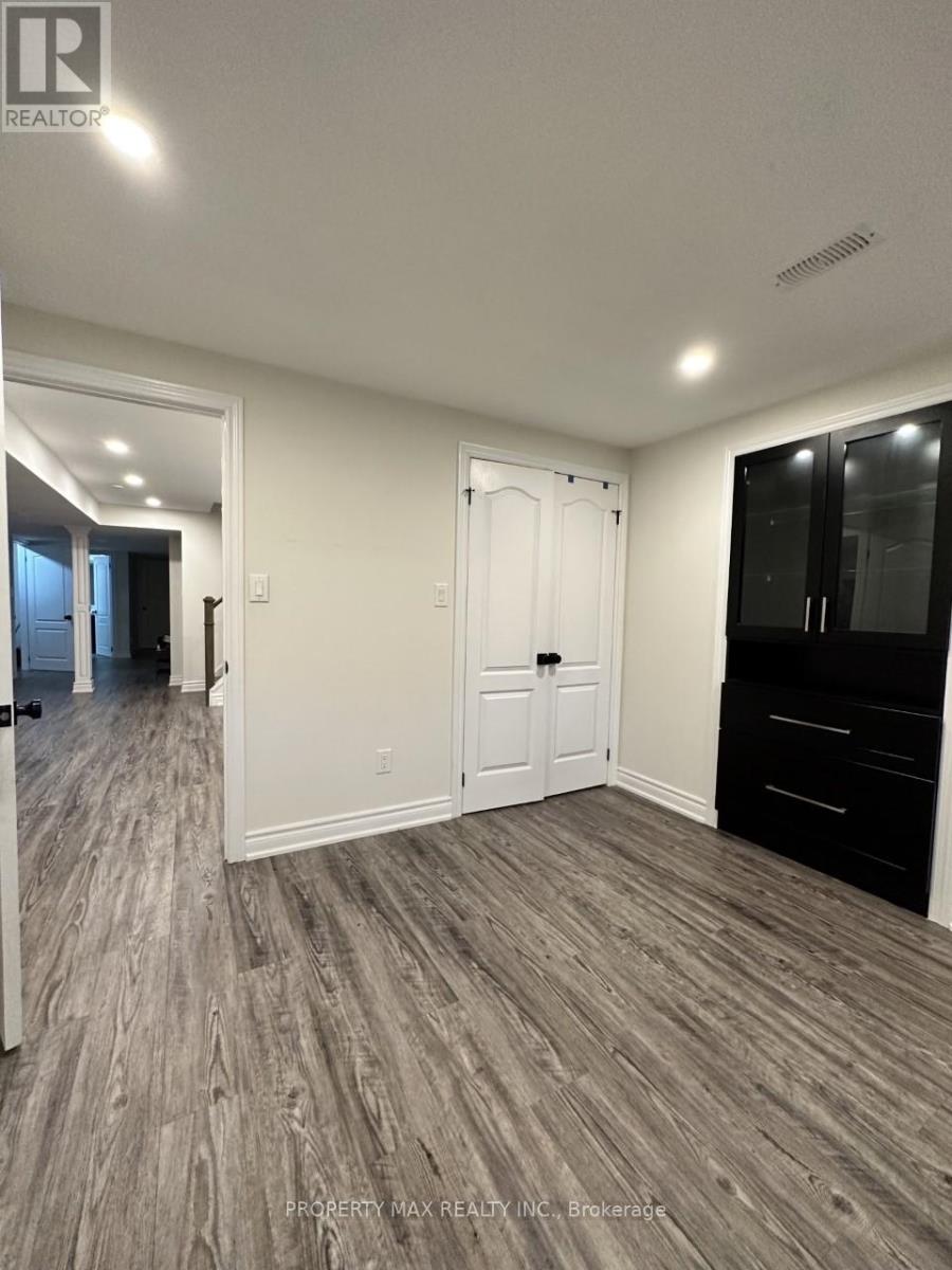 48 Elmrill Road, Markham, Ontario  L6C 2P1 - Photo 47 - N12709612