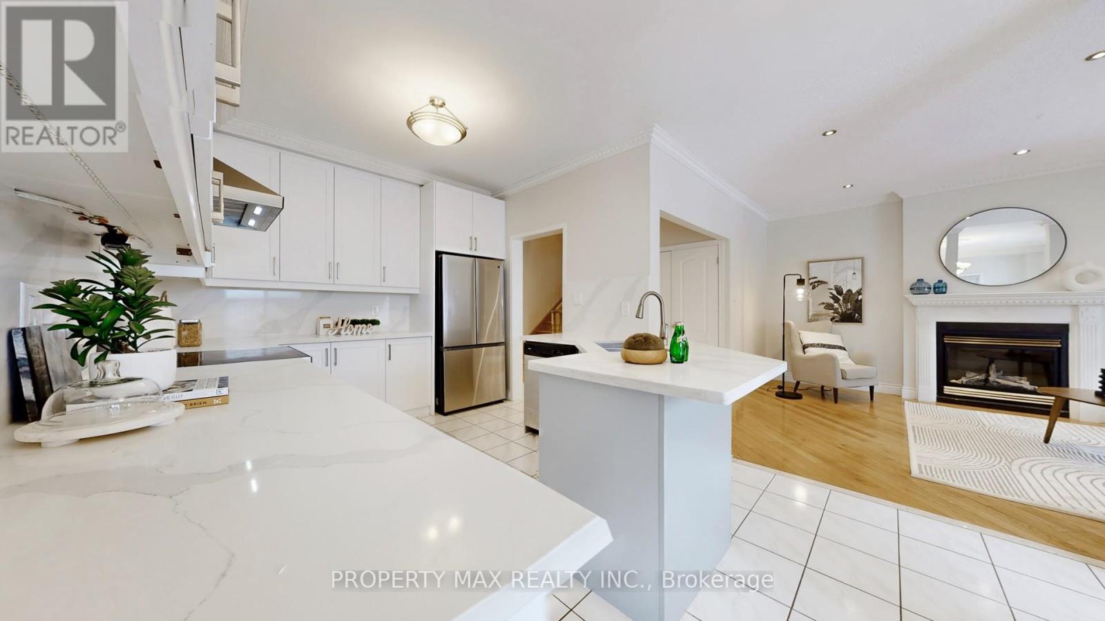 48 Elmrill Road, Markham, Ontario  L6C 2P1 - Photo 9 - N12709612