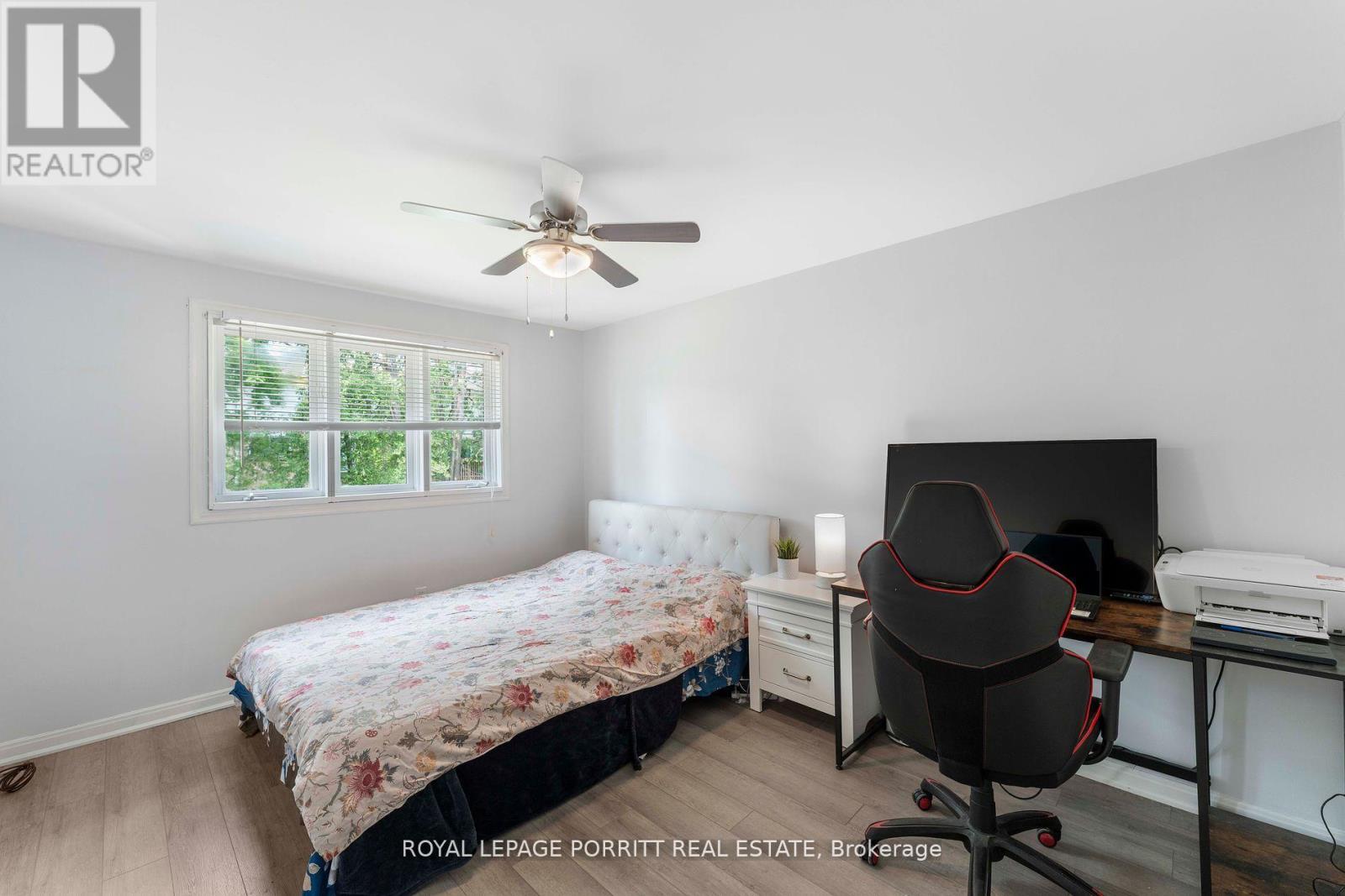 32 Chaucer Crescent, Barrie, Ontario  L4N 4T7 - Photo 15 - S12709526