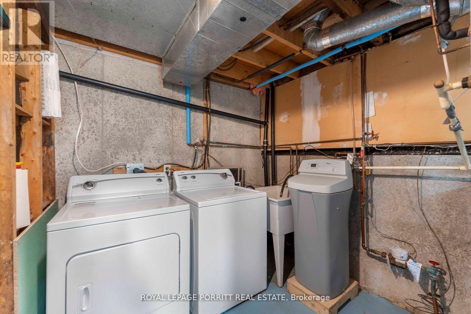 32 Chaucer Crescent, Barrie, Ontario  L4N 4T7 - Photo 27 - S12709526