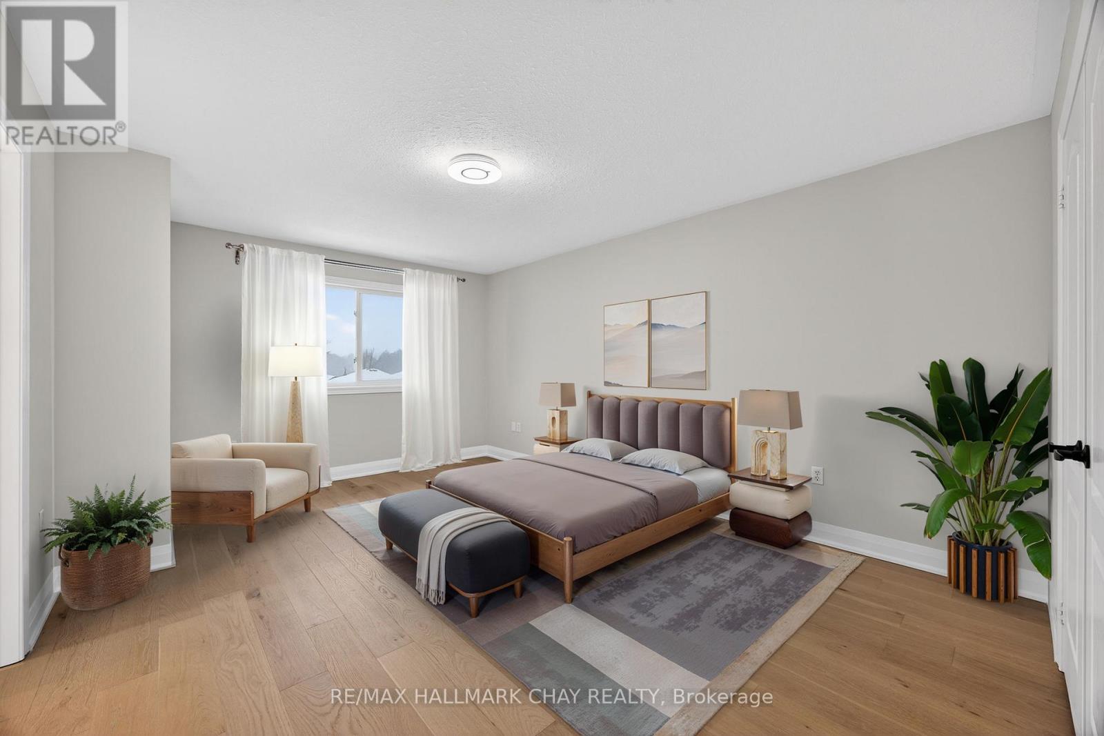 32 Bloom Crescent, Barrie (Ardagh), Ontario  L4N 0S8 - Photo 11 - S12709618