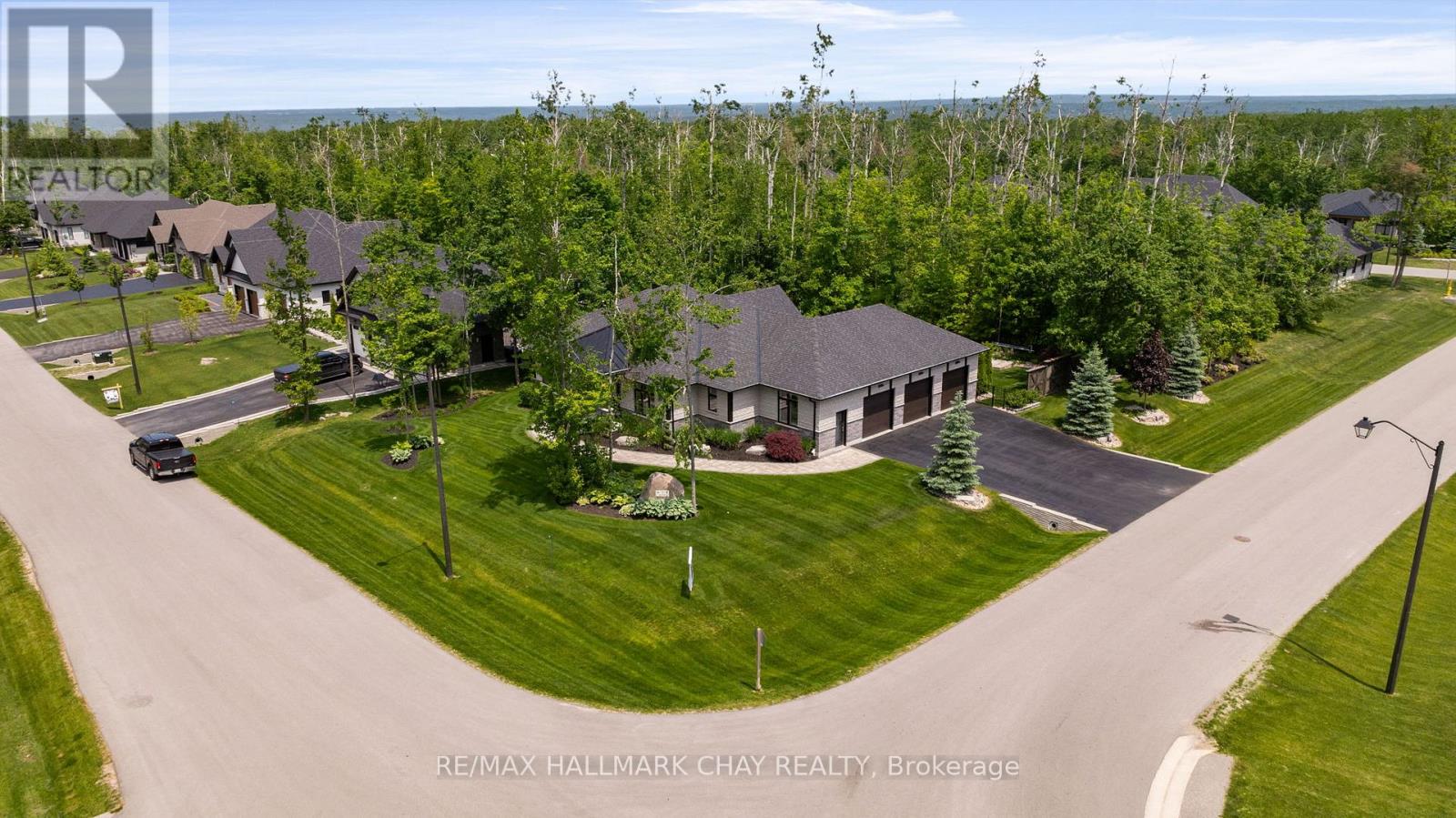 7 Byers Street, Springwater, Ontario  L9X 2A3 - Photo 3 - S12709644