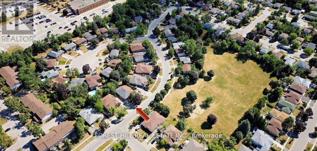 30 Bernick Drive, Barrie (Grove East), Ontario  L4M 5J5 - Photo 18 - S12709660