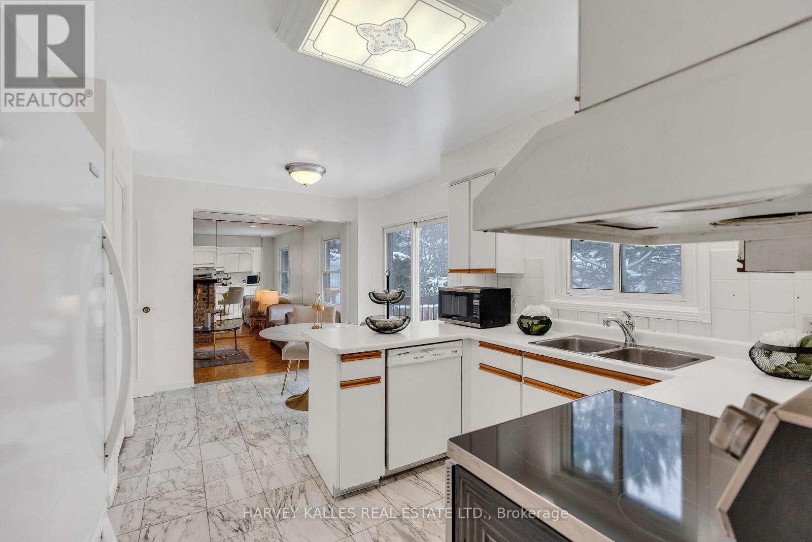 9 Bucks Green Road, Markham, Ontario  L3T 4G1 - Photo 11 - N12708222