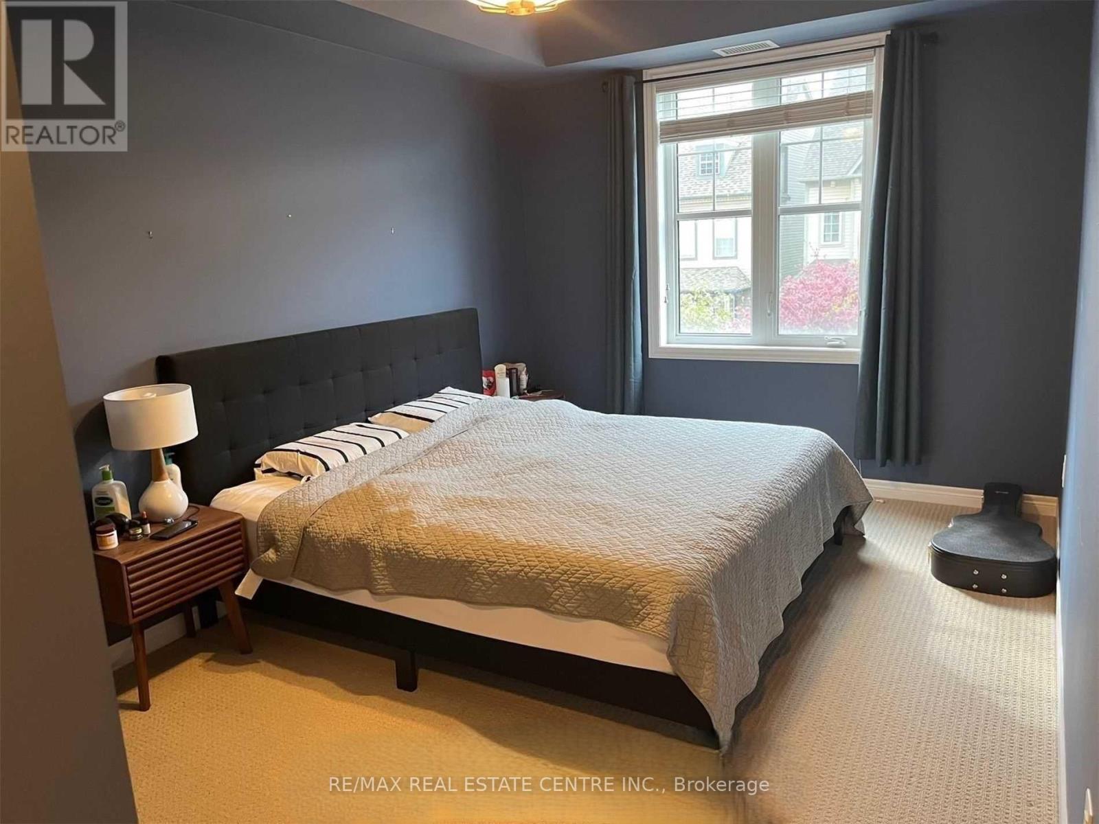 208 - 263 Georgian Drive, Oakville, Ontario  L6H 0L2 - Photo 6 - W12709520