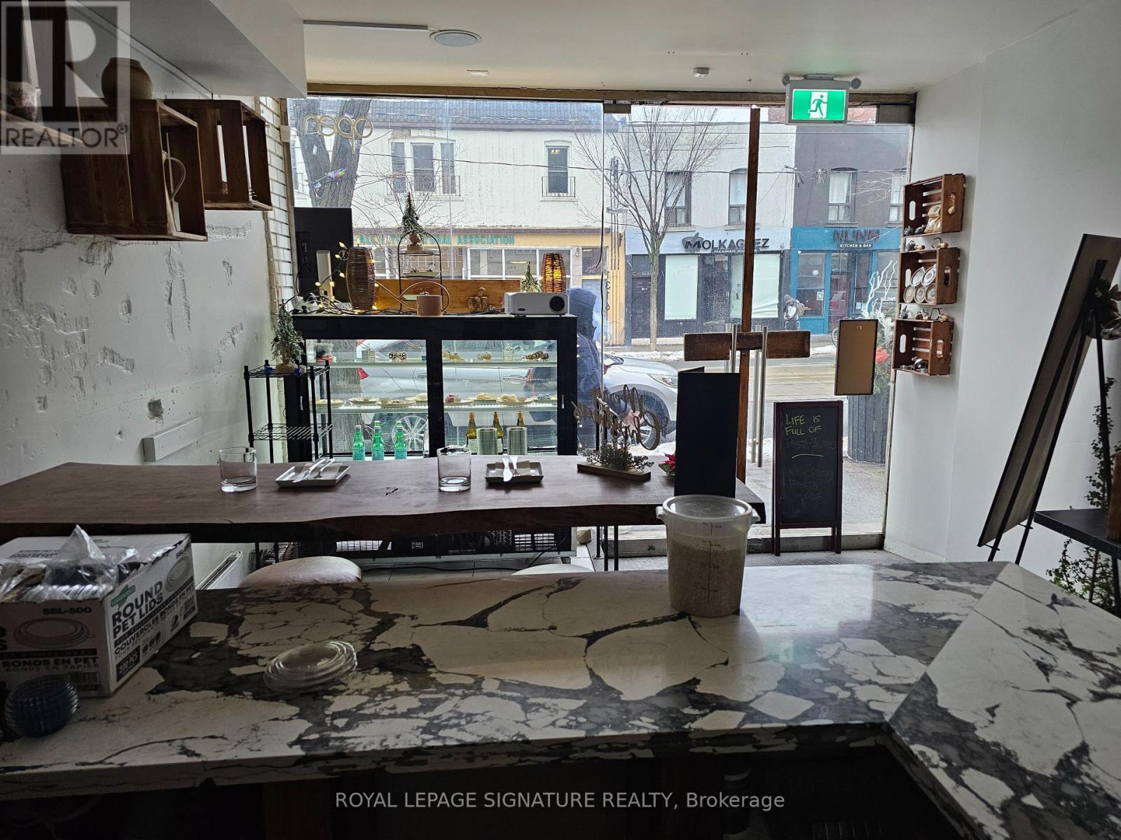 1316 Queen Street W, Toronto, Ontario  M6K 1L4 - Photo 10 - W12709546