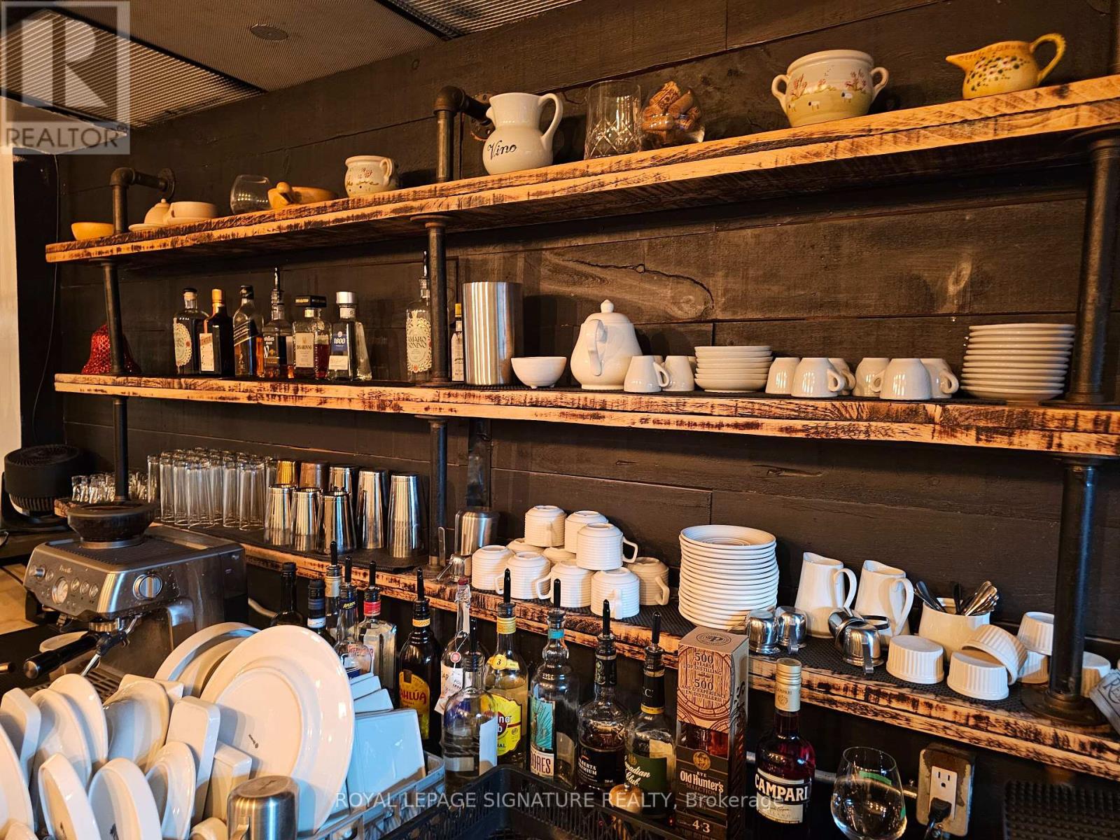 1316 Queen Street W, Toronto, Ontario  M6K 1L4 - Photo 13 - W12709546