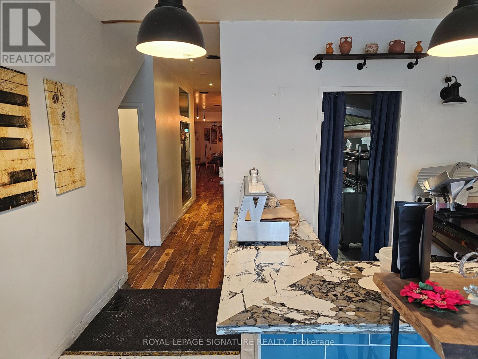 1316 Queen Street W, Toronto, Ontario  M6K 1L4 - Photo 21 - W12709546