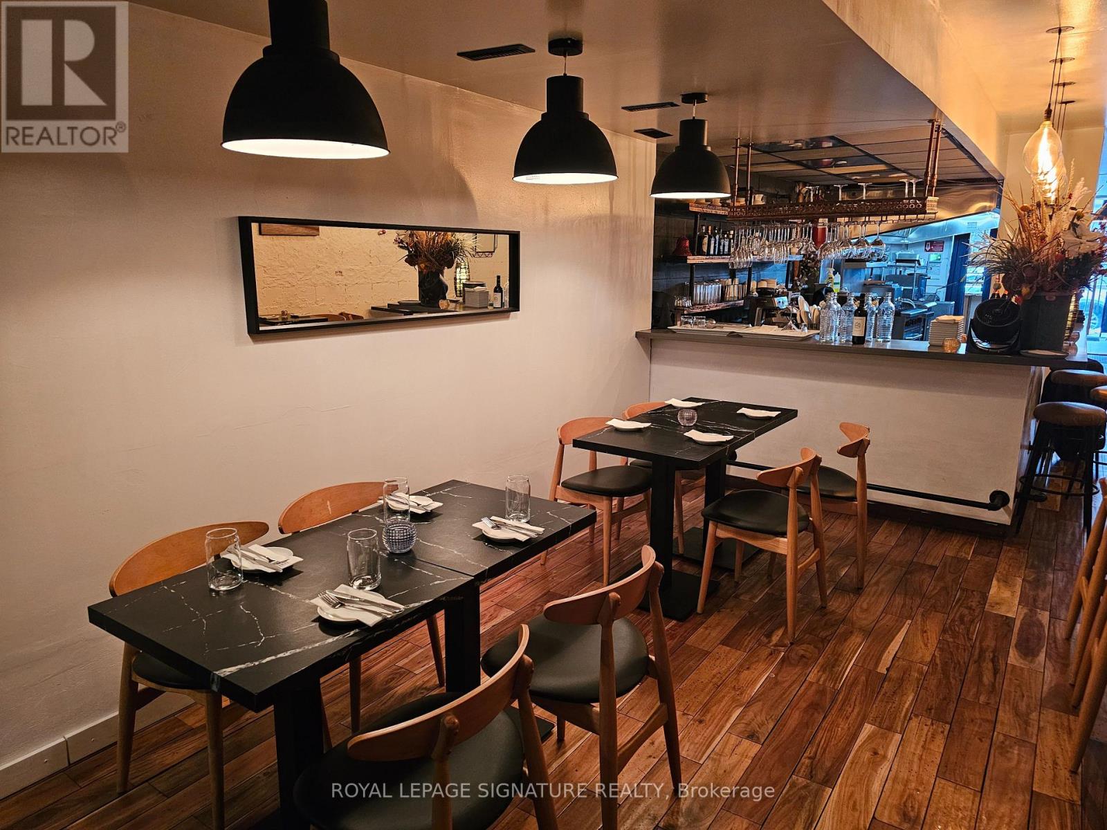 1316 Queen Street W, Toronto, Ontario  M6K 1L4 - Photo 25 - W12709546