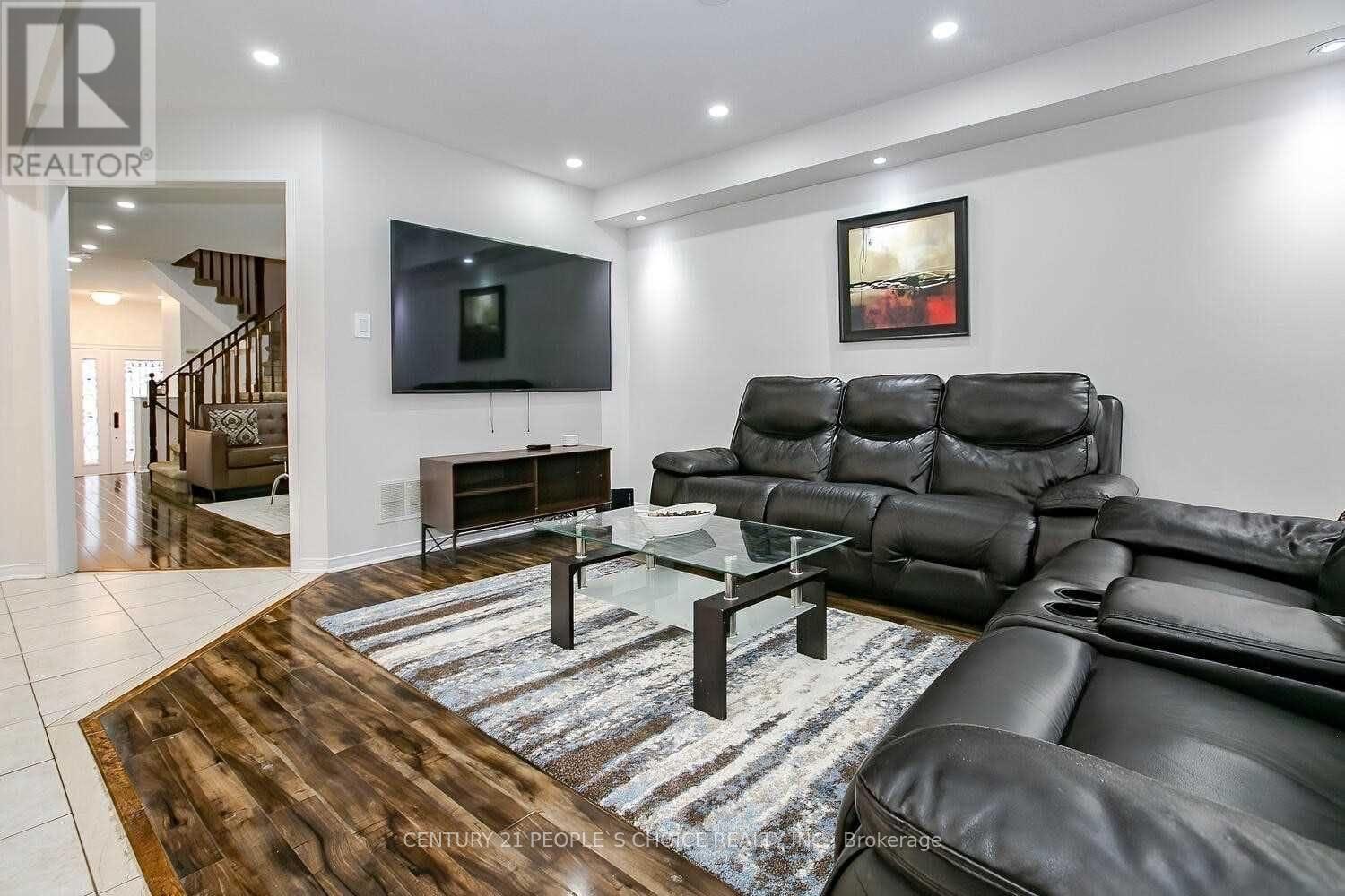 25 Dunure Crescent, Brampton, Ontario  L7A 2Y5 - Photo 6 - W12709594