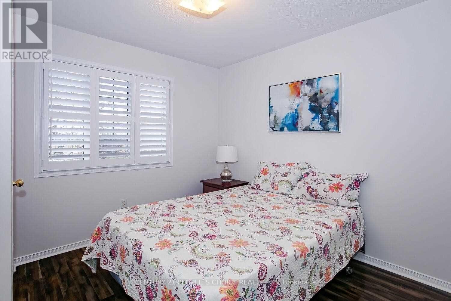 25 Dunure Crescent, Brampton, Ontario  L7A 2Y5 - Photo 8 - W12709594