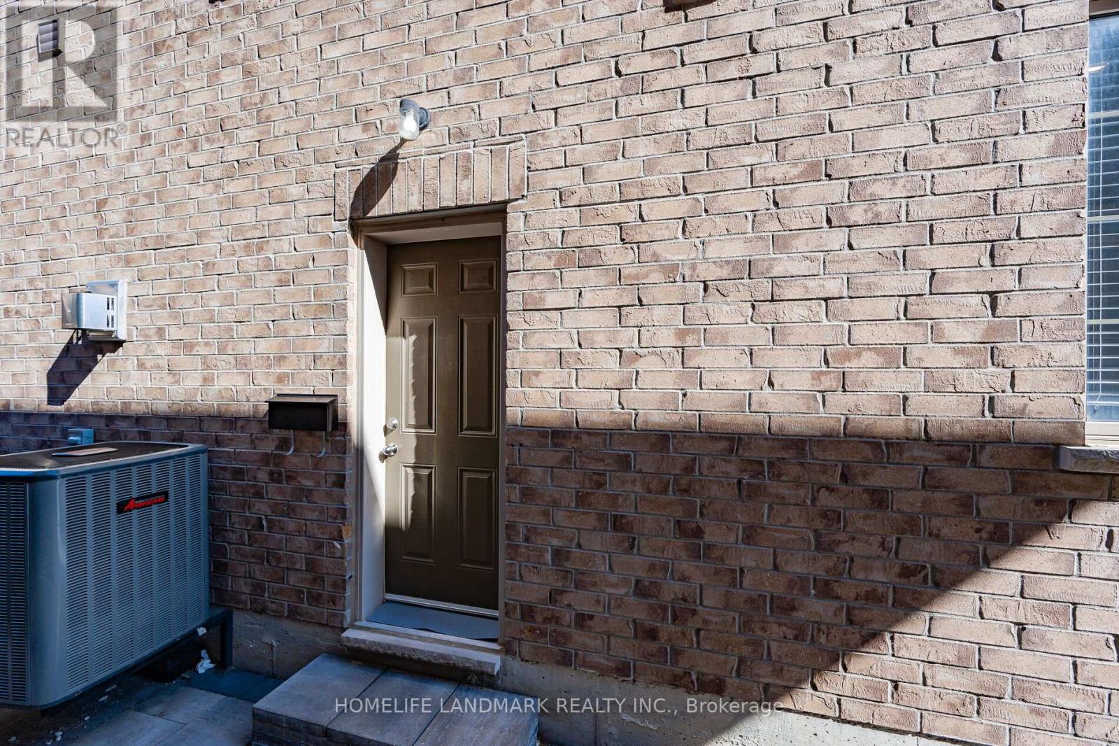 Bsmt - 3899 Arvona Place, Mississauga, Ontario  L5M 0Y5 - Photo 3 - W12709658