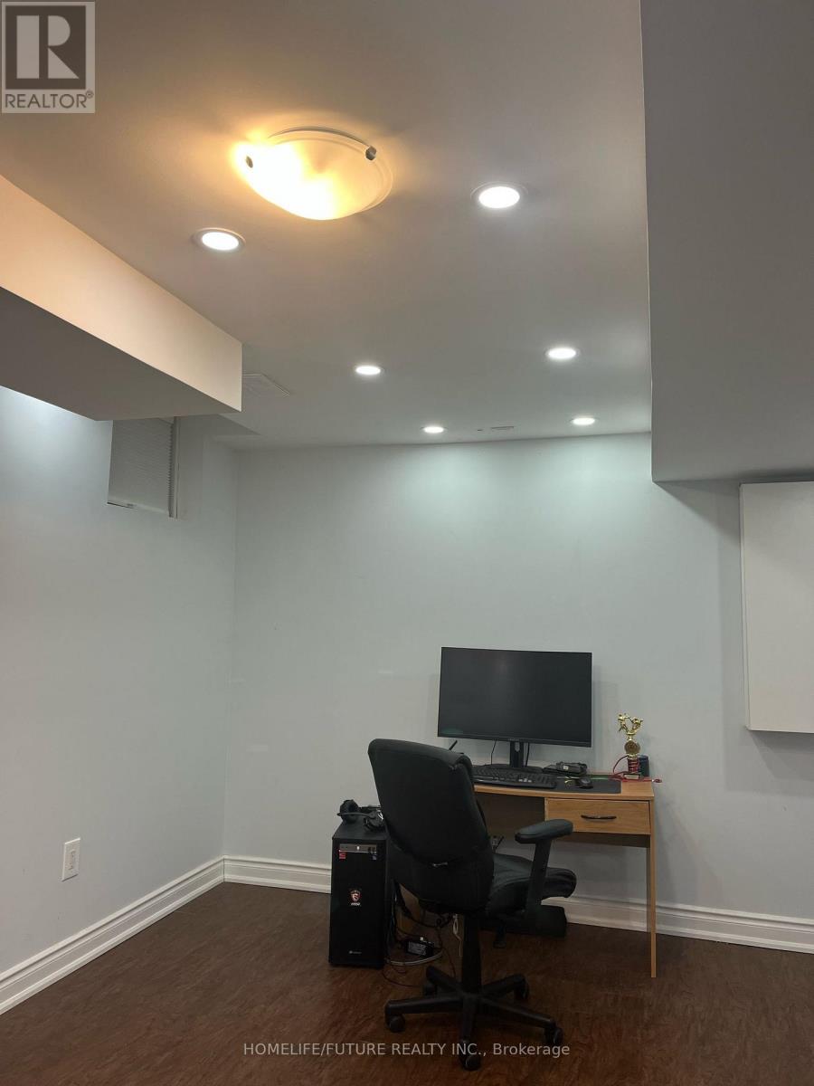 Bsmt - 18 Allness Road, Brampton, Ontario  L7A 3N6 - Photo 9 - W12709676