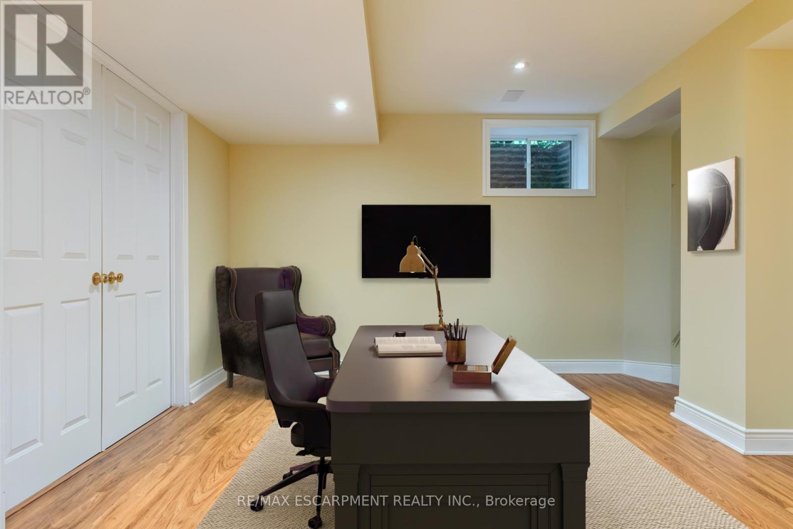 1329 Clarkson Road N, Mississauga, Ontario  L5J 2W6 - Photo 28 - W12709688