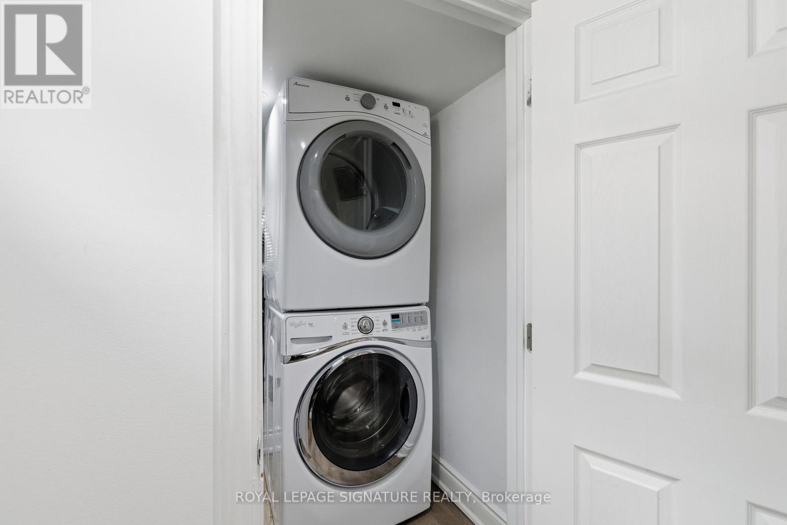 26 Guest Street, Brampton, Ontario  L6W 1T8 - Photo 29 - W12709712