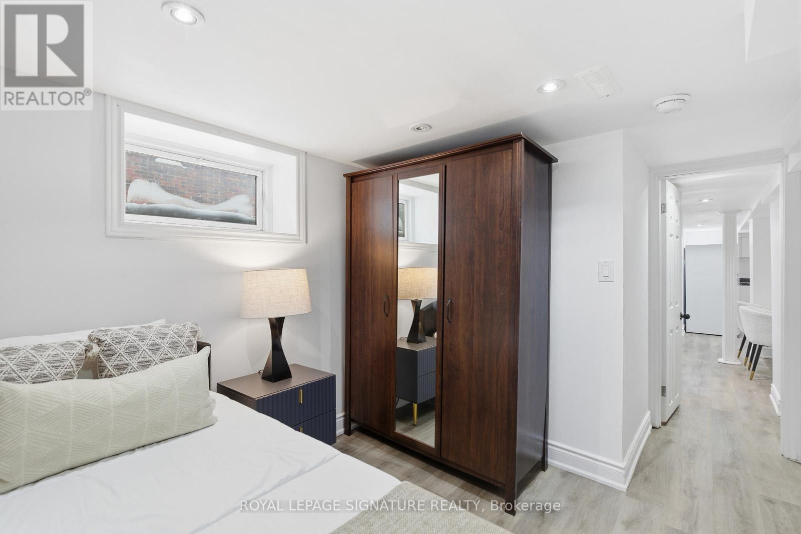 26 Guest Street, Brampton, Ontario  L6W 1T8 - Photo 31 - W12709712