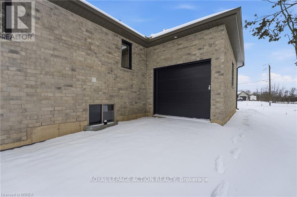3 Kings Lane, Brant, Ontario  N0E 1R0 - Photo 29 - X12709544