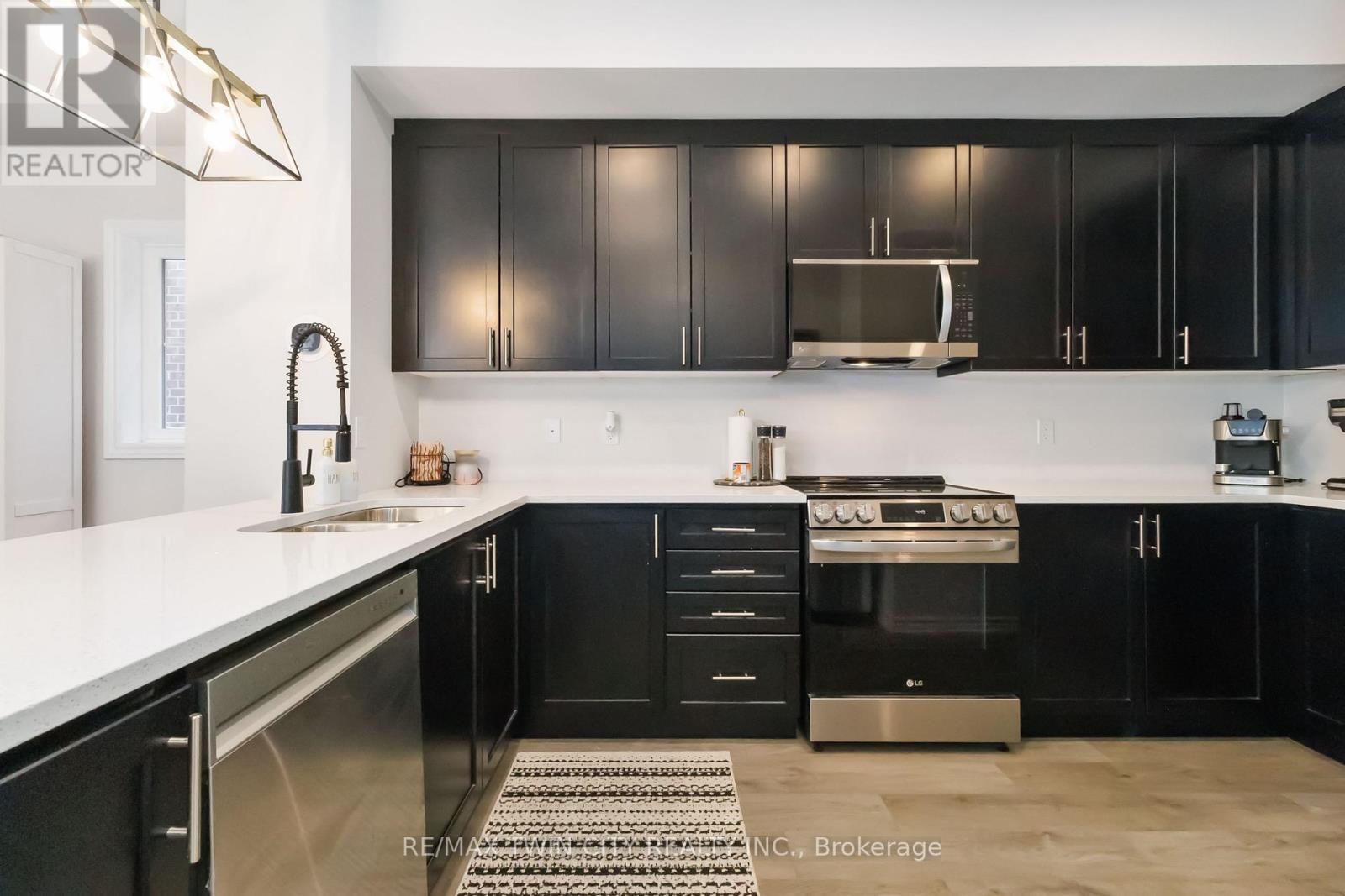 150 - 677 Park Road N, Brantford, Ontario  N3R 0C2 - Photo 14 - X12709638