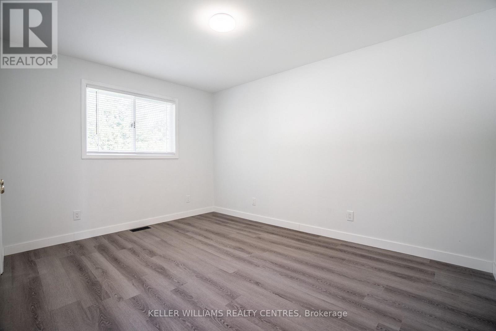 6131 Valley Way, Niagara Falls, Ontario  L2E 1X9 - Photo 13 - X12709664