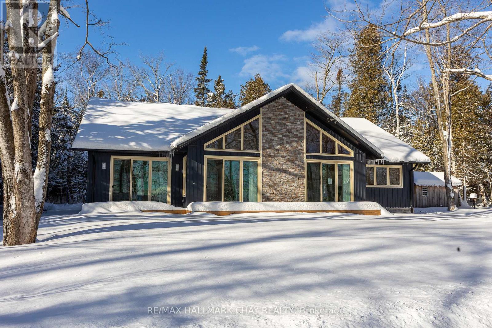 27 Whippoorwill Road, Northern Bruce Peninsula, Ontario  N0H 1W0 - Photo 2 - X12709730