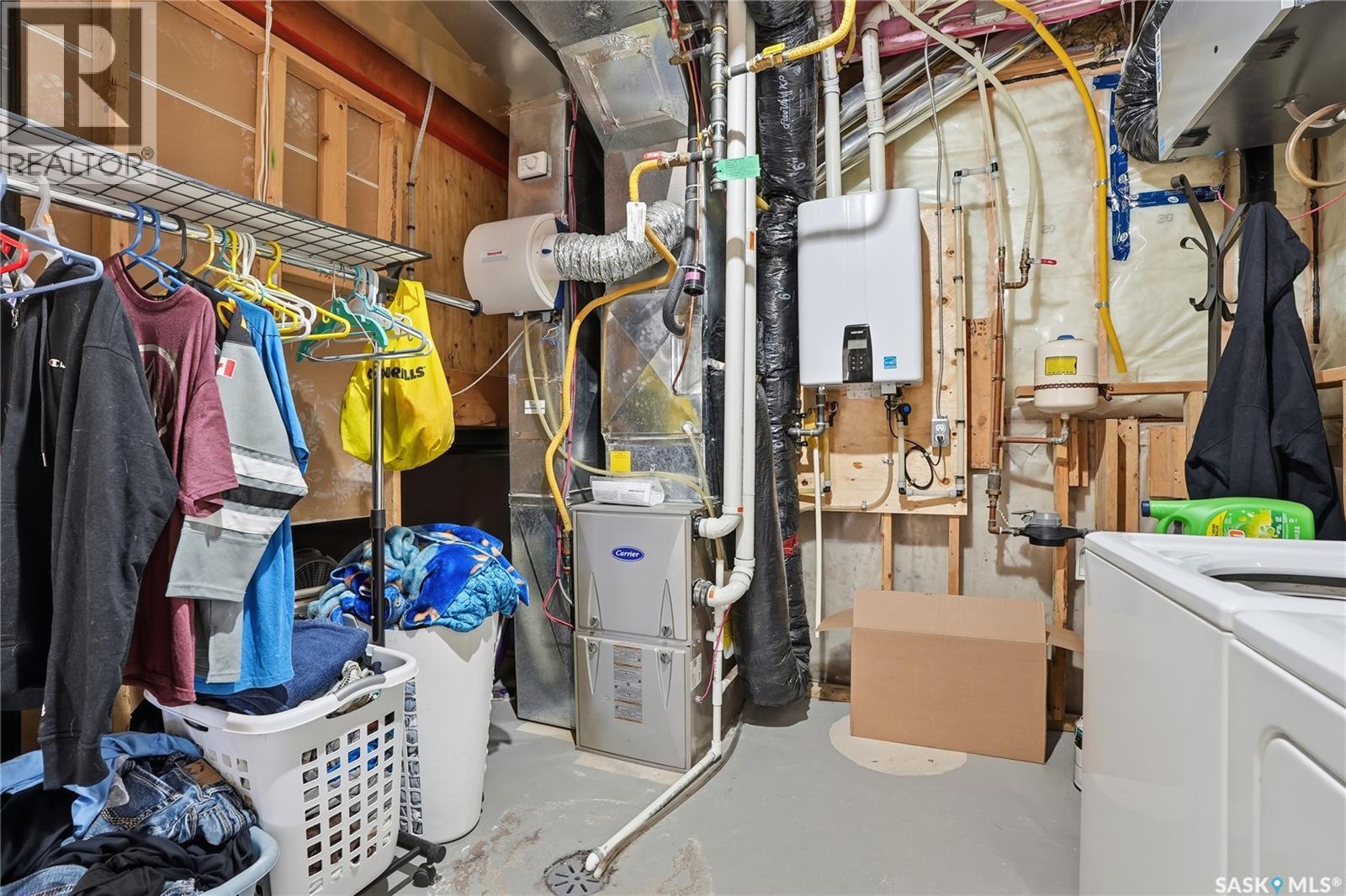 219 Henick Crescent, Saskatoon, Saskatchewan  S7H 0J9 - Photo 32 - SK027057