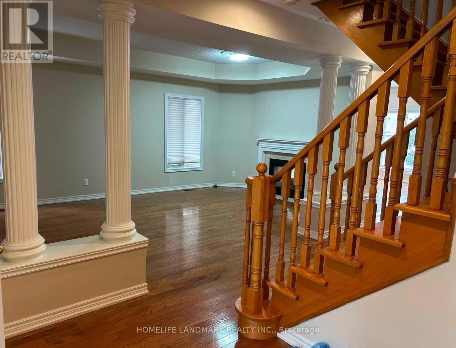 183 Frank Endean Road, Richmond Hill, Ontario  L4S 1S4 - Photo 2 - N12570860