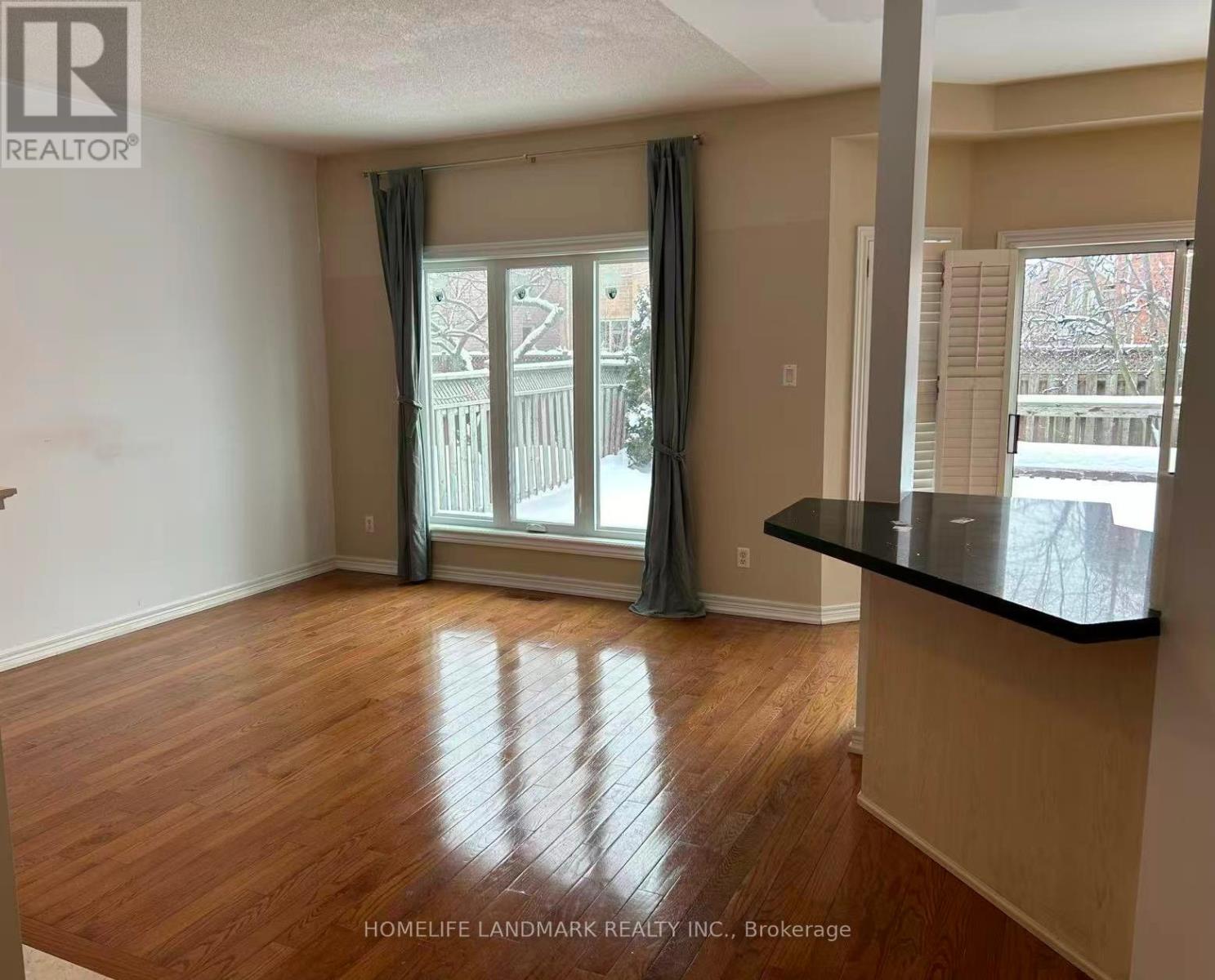 183 Frank Endean Road, Richmond Hill, Ontario  L4S 1S4 - Photo 3 - N12570860