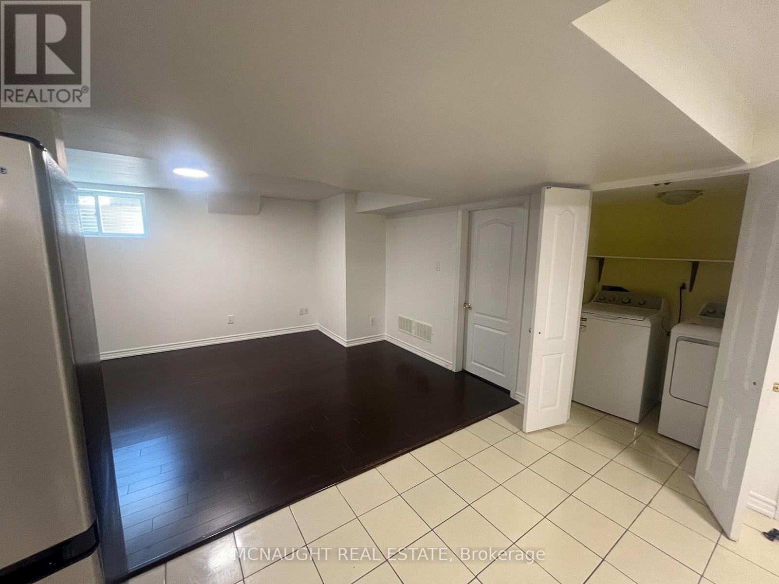 117 Crown Victoria Drive, Brampton, Ontario  L7A 3X9 - Photo 26 - W12707042