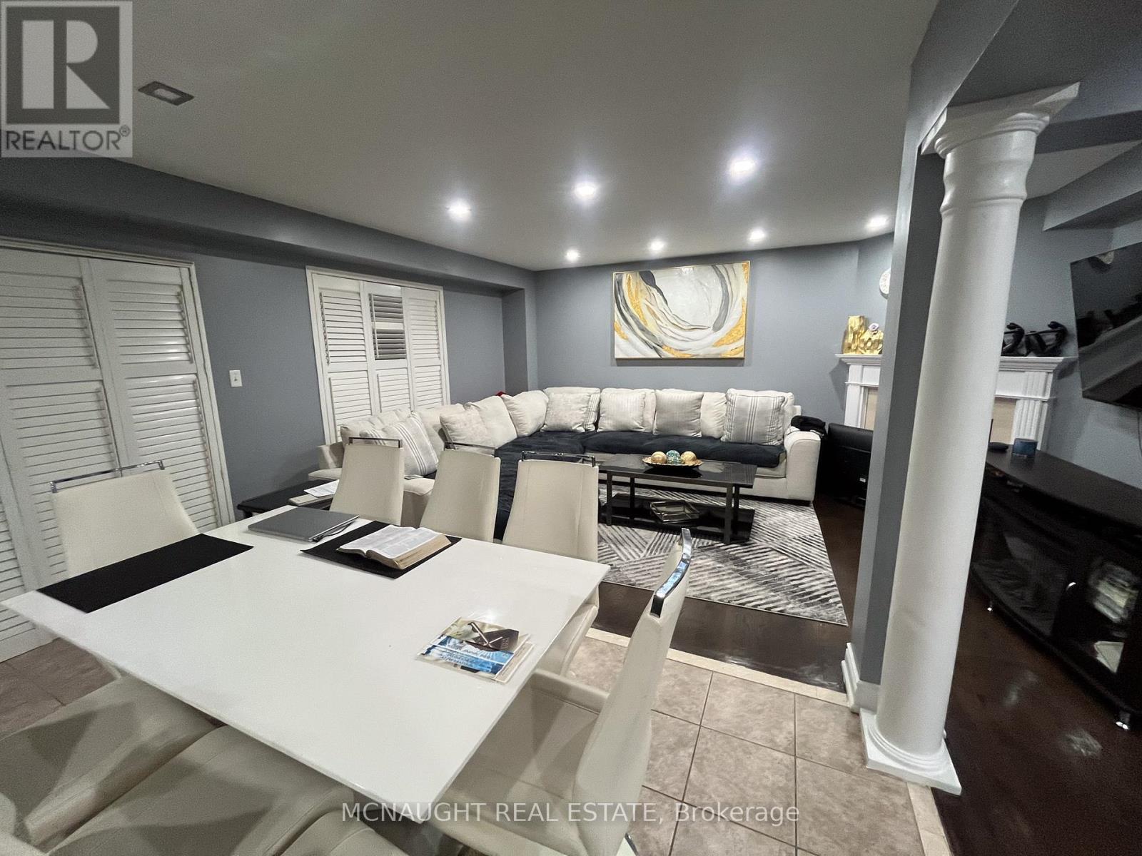 117 Crown Victoria Drive, Brampton, Ontario  L7A 3X9 - Photo 8 - W12707042