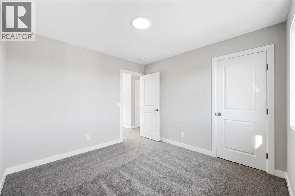 112 Mitchell  Nw, Calgary, Alberta  T3R 2G2 - Photo 13 - A2280208