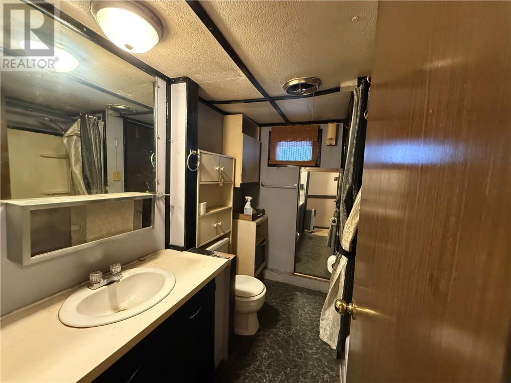 62 Miles Avenue, Cartier, Ontario  P0M 1J0 - Photo 14 - 2126102