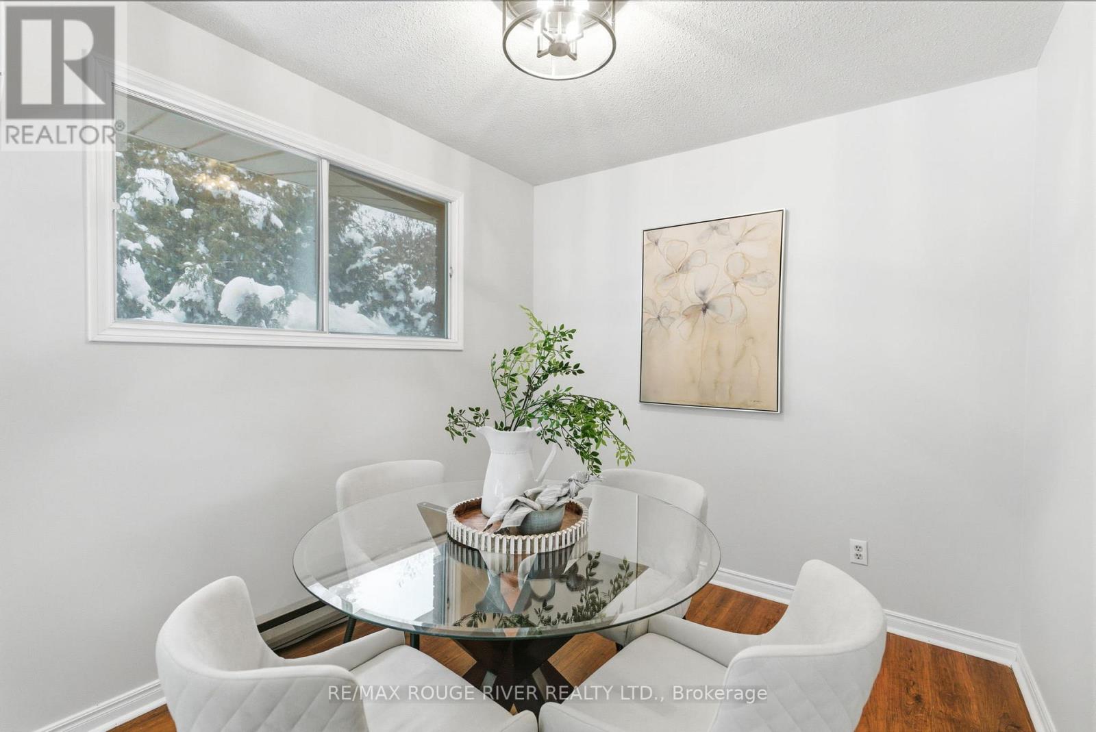 610 Bermuda Court, Oshawa, Ontario  L1J 6J6 - Photo 7 - E12709864