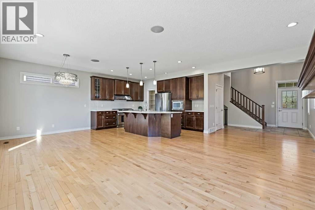 182 Cranarch Place Se, Calgary, Alberta  T3M 0W7 - Photo 6 - A2269423